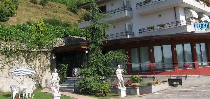 罗思澄堂勒酒店 酒店 3*