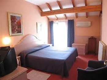 罗思澄堂勒酒店 马斯诺维斯康蒂